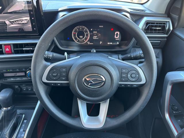 ロッキーＧ１７インチアルミホイール　ＵＶＩＲカット遮音ガラス　フルＬＥＤヘッドランプ　運転席・助手席シートヒーター　ウレタンステアリングホイール　本革シフトノブ　アクティブマルチインフォメーションメーター（静岡県）の中古車