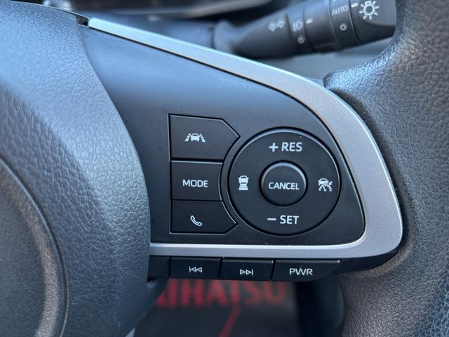 ロッキーＧ１７インチアルミホイール　ＵＶＩＲカット遮音ガラス　フルＬＥＤヘッドランプ　運転席・助手席シートヒーター　ウレタンステアリングホイール　本革シフトノブ　アクティブマルチインフォメーションメーター（静岡県）の中古車