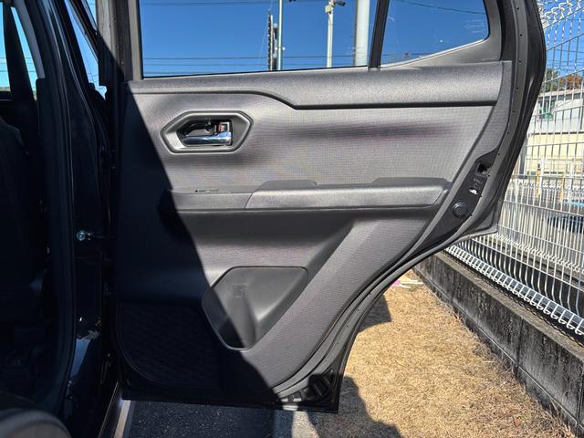 ロッキーＧ１７インチアルミホイール　ＵＶＩＲカット遮音ガラス　フルＬＥＤヘッドランプ　運転席・助手席シートヒーター　ウレタンステアリングホイール　本革シフトノブ　アクティブマルチインフォメーションメーター（静岡県）の中古車