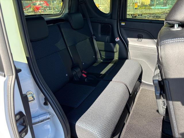 タントカスタムＲＳ１５インチアルミホイール　キーフリーシステム　プッシュボタンスタート　オートエアコン（プッシュ式）　フルＬＥＤヘッドランプ　オート格納式カラードドアミラー　本革巻ステアリングホイール（静岡県）の中古車