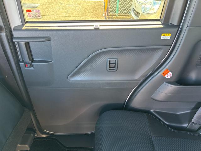 タントカスタムＲＳ１５インチアルミホイール　キーフリーシステム　プッシュボタンスタート　オートエアコン（プッシュ式）　フルＬＥＤヘッドランプ　オート格納式カラードドアミラー　本革巻ステアリングホイール（静岡県）の中古車