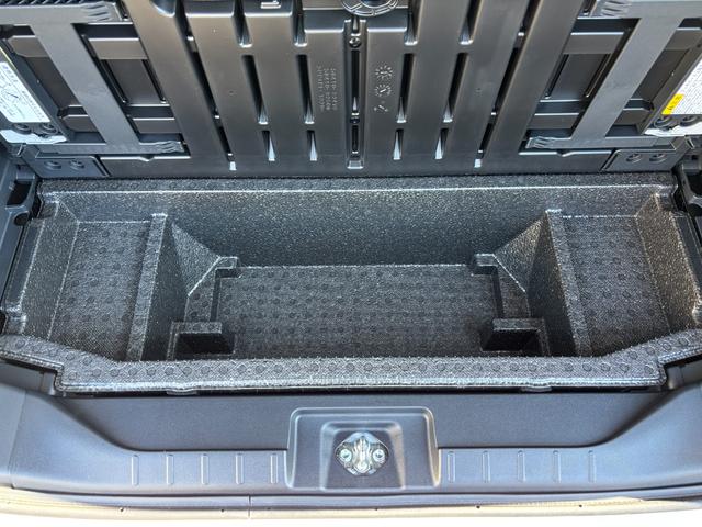 タントカスタムＲＳ１５インチアルミホイール　キーフリーシステム　プッシュボタンスタート　オートエアコン（プッシュ式）　フルＬＥＤヘッドランプ　オート格納式カラードドアミラー　本革巻ステアリングホイール（静岡県）の中古車