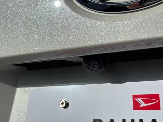 ムーヴキャンバスGメイクアップVS SAIII14インチフルホイールキャップ LEDヘッドランプ キーフリーシステム 両側パワースライドドア オートエアコン(プッシュ式) オートライト 置きラクボックス(静岡県)の中古車