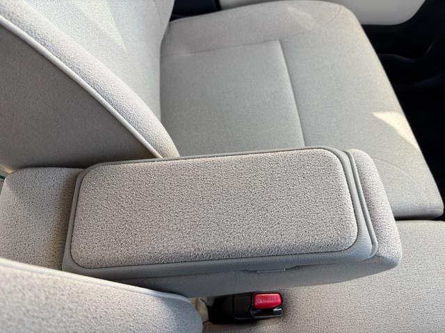 ムーヴキャンバスGメイクアップVS SAIII14インチフルホイールキャップ LEDヘッドランプ キーフリーシステム 両側パワースライドドア オートエアコン(プッシュ式) オートライト 置きラクボックス(静岡県)の中古車