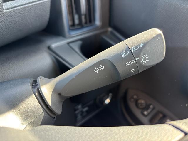 タントX14インチフルホイールキャップ フルLEDヘッドランプ オート格納式カラードドアミラー 左側パワースライドドア TFTカラーマルチインフォメーションディスプレイ フルファブリックシート(静岡県)の中古車