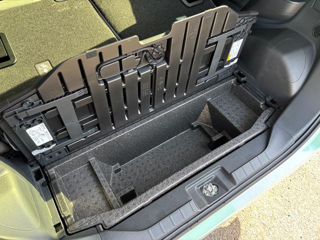 タントX14インチフルホイールキャップ フルLEDヘッドランプ オート格納式カラードドアミラー 左側パワースライドドア TFTカラーマルチインフォメーションディスプレイ フルファブリックシート(静岡県)の中古車