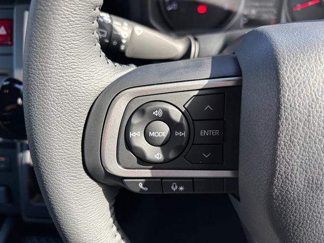 タフトＧ　ダーククロムベンチャーメッキドアアウターハンドル　１５インチアルミホイール　オートレベリング機能付フルＬＥＤヘッドランプ　ＬＥＤフォグランプ　本革巻ステアリングホイール　本革巻インパネセンターシフト（静岡県）の中古車