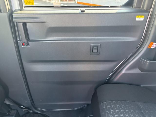 ウェイクＧターボリミテッドＳＡIII１５インチアルミホイール　両側パワースライドドア　ＵＶカットガラス　キーフリーシステム　オートエアコン（プッシュ式）　ＬＥＤヘッドランプ（静岡県）の中古車