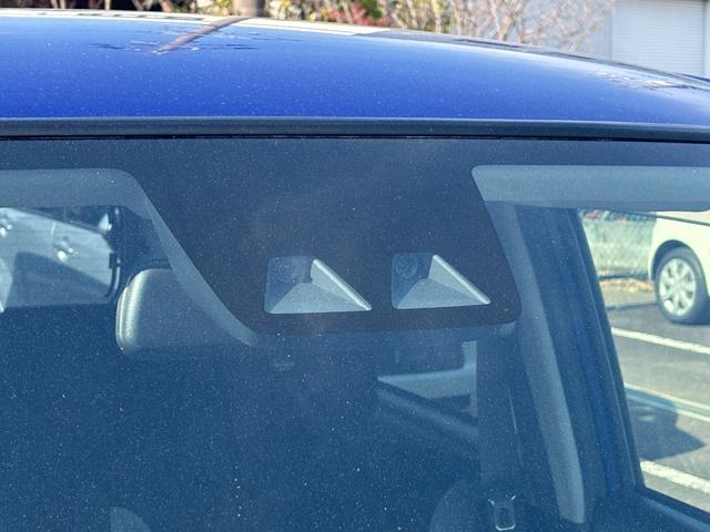 キャストアクティバＸ　リミテッド　ＳＡIIIシートヒーター（運転席・助手席）　１５インチフルホイールキャップ　マルチリフレクターハロゲンヘッドランプ　ウレタンステアリングホイール　フロントパーソナルランプ（静岡県）の中古車