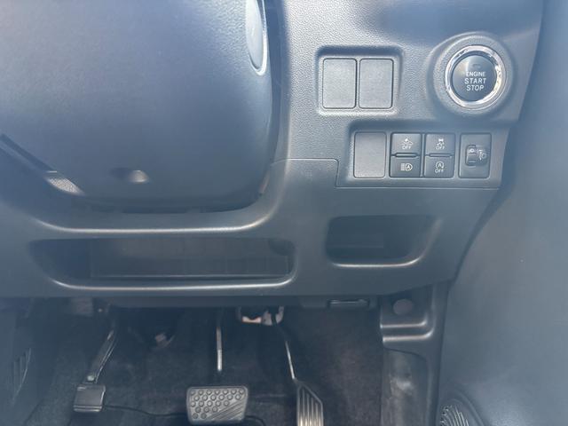 キャストアクティバＸ　リミテッド　ＳＡIIIシートヒーター（運転席・助手席）　１５インチフルホイールキャップ　マルチリフレクターハロゲンヘッドランプ　ウレタンステアリングホイール　フロントパーソナルランプ（静岡県）の中古車