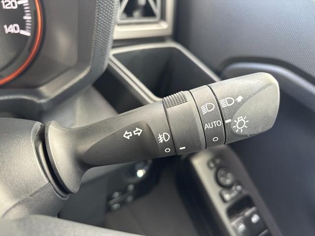 タフトＧ１５インチアルミホイール　オートレベリング機能付フルＬＥＤヘッドランプ　ＬＥＤフォグランプ　本革巻ステアリングホイール　本革巻インパネセンターシフト　ＴＦＴカラーマルチインフォメーションディスプレイ（静岡県）の中古車