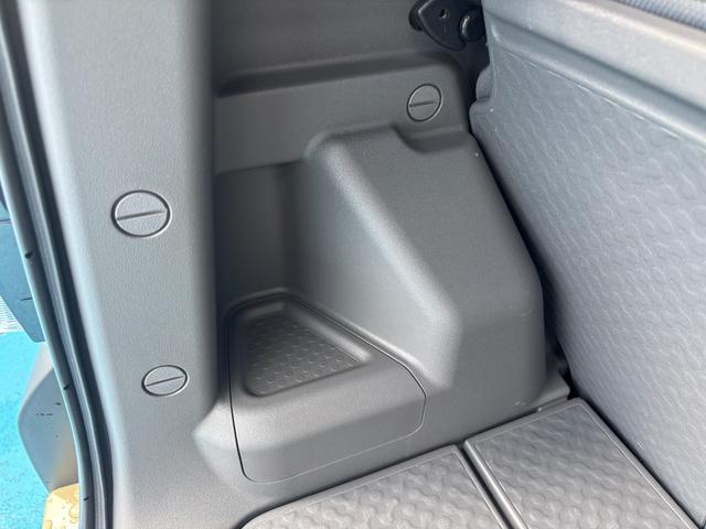 タフトＧ１５インチアルミホイール　オートレベリング機能付フルＬＥＤヘッドランプ　ＬＥＤフォグランプ　本革巻ステアリングホイール　本革巻インパネセンターシフト　ＴＦＴカラーマルチインフォメーションディスプレイ（静岡県）の中古車