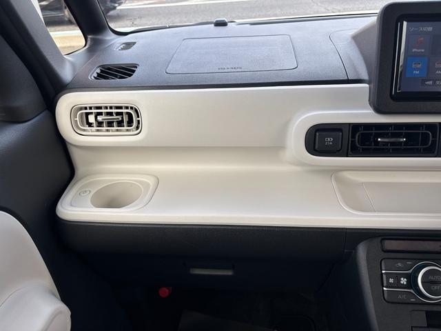 ムーヴキャンバスストライプスＧ１４インチフルホイールキャップ　ＬＥＤヘッドランプ　ＬＥＤフォグランプ　ホっとカップホルダー　両側パワースライドドア　キーフリーシステム　プッシュボタンスタート　ＵＶカットガラス（静岡県）の中古車