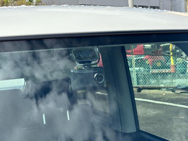 タントカスタムＲＳ　ＳＡ１５インチアルミホイール　大型エアロバンパー　ＬＥＤヘッドランプ　オート格納式カラードドアミラー　本革巻ステアリングホイール　両側パワースライドドア（静岡県）の中古車