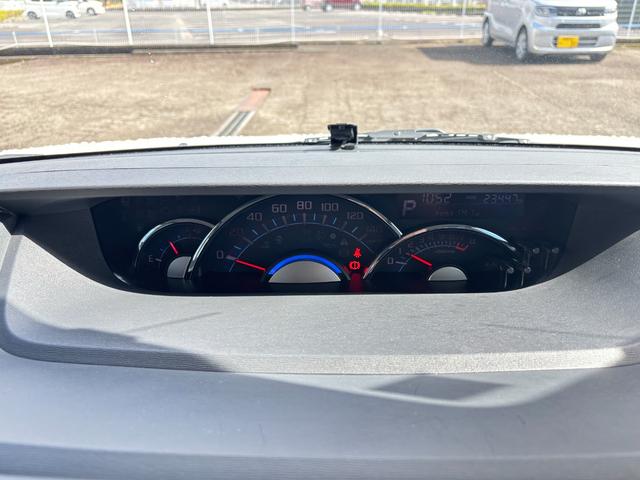 タントカスタムＲＳ　ＳＡ１５インチアルミホイール　大型エアロバンパー　ＬＥＤヘッドランプ　オート格納式カラードドアミラー　本革巻ステアリングホイール　両側パワースライドドア（静岡県）の中古車