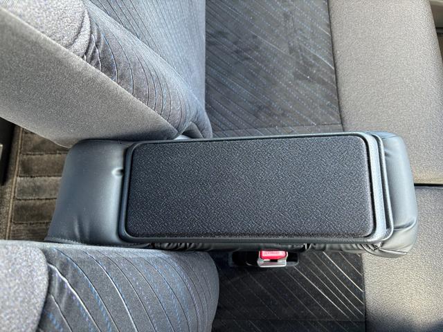 タントカスタムＲＳ　ＳＡ１５インチアルミホイール　大型エアロバンパー　ＬＥＤヘッドランプ　オート格納式カラードドアミラー　本革巻ステアリングホイール　両側パワースライドドア（静岡県）の中古車