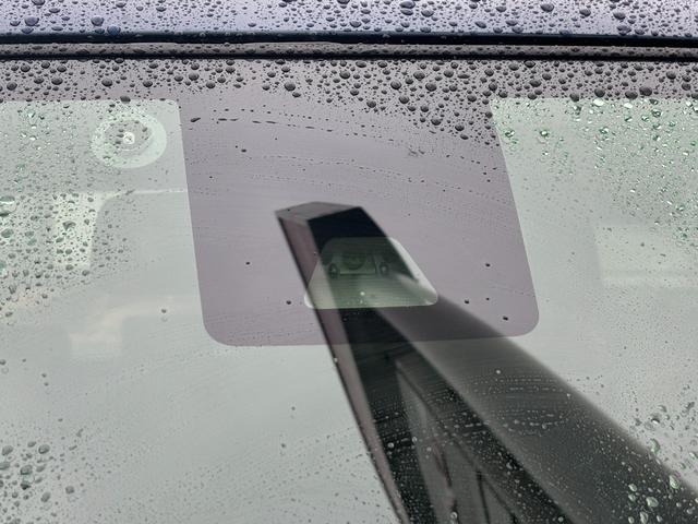 トールカスタムＧ　ＳＡIIＬＥＤヘッドランプ　キーフリーシステム　プッシュボタンスタート　オートエアコン（プッシュ式）　両側パワースライドドア　マルチインフォメーションディスプレイ（静岡県）の中古車