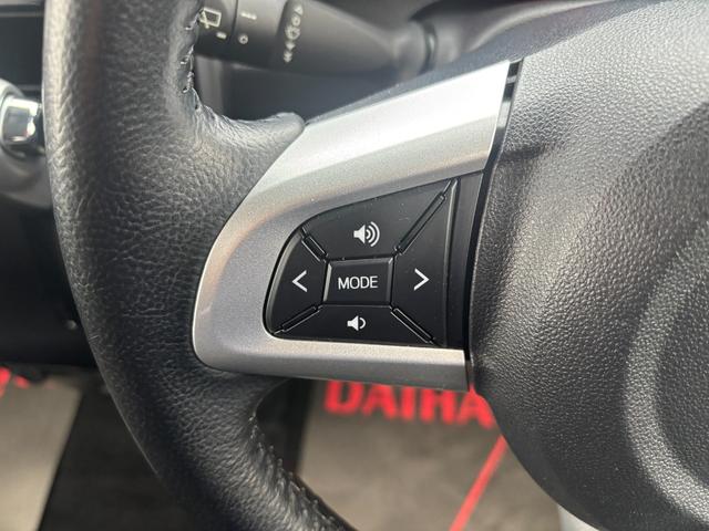 トールカスタムＧ　ＳＡIIＬＥＤヘッドランプ　キーフリーシステム　プッシュボタンスタート　オートエアコン（プッシュ式）　両側パワースライドドア　マルチインフォメーションディスプレイ（静岡県）の中古車