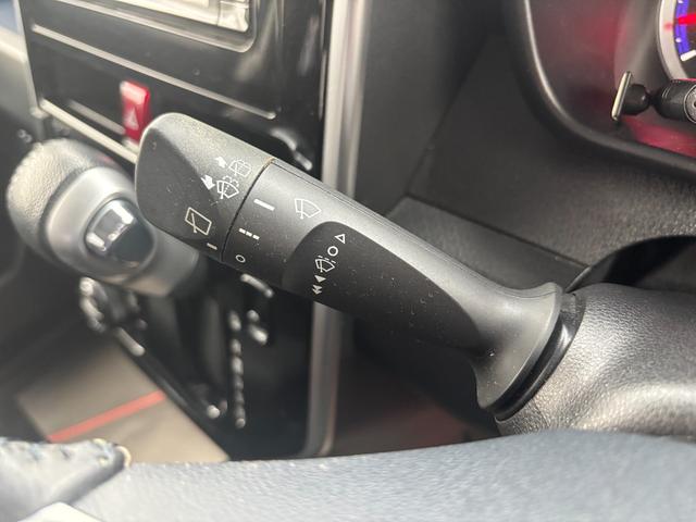 トールカスタムＧ　ＳＡIIＬＥＤヘッドランプ　キーフリーシステム　プッシュボタンスタート　オートエアコン（プッシュ式）　両側パワースライドドア　マルチインフォメーションディスプレイ（静岡県）の中古車