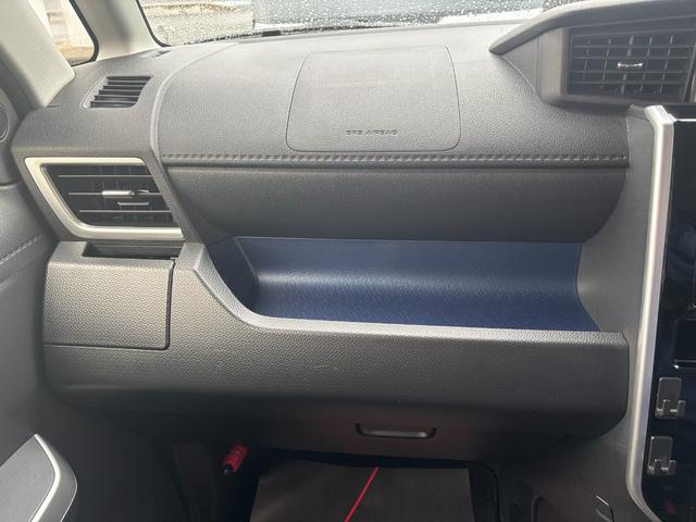 トールカスタムＧ　ＳＡIIＬＥＤヘッドランプ　キーフリーシステム　プッシュボタンスタート　オートエアコン（プッシュ式）　両側パワースライドドア　マルチインフォメーションディスプレイ（静岡県）の中古車