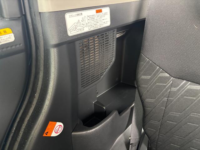 トールカスタムＧ　ＳＡIIＬＥＤヘッドランプ　キーフリーシステム　プッシュボタンスタート　オートエアコン（プッシュ式）　両側パワースライドドア　マルチインフォメーションディスプレイ（静岡県）の中古車