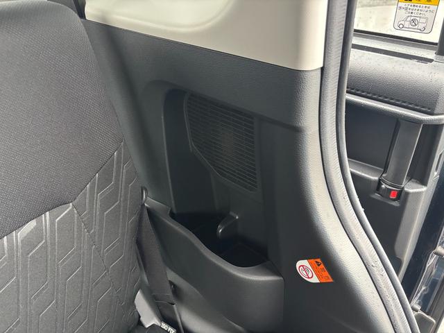 トールカスタムＧ　ＳＡIIＬＥＤヘッドランプ　キーフリーシステム　プッシュボタンスタート　オートエアコン（プッシュ式）　両側パワースライドドア　マルチインフォメーションディスプレイ（静岡県）の中古車