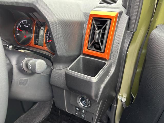 タフトG15インチアルミホイール オートレベリング機能付フルLEDヘッドランプ LEDフォグランプ 本革巻ステアリングホイール 本革巻インパネセンターシフト TFTカラーマルチインフォメーションディスプレイ(静岡県)の中古車