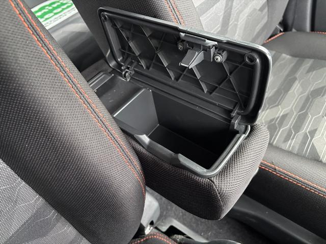 タフトG15インチアルミホイール オートレベリング機能付フルLEDヘッドランプ LEDフォグランプ 本革巻ステアリングホイール 本革巻インパネセンターシフト TFTカラーマルチインフォメーションディスプレイ(静岡県)の中古車