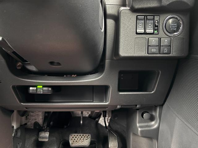 ウェイクＬリミテッドＳＡIII１４フルホイールキャップ　キーフリーシステム　プッシュンボタンスタート　オートライト　両側パワースライドドア（静岡県）の中古車