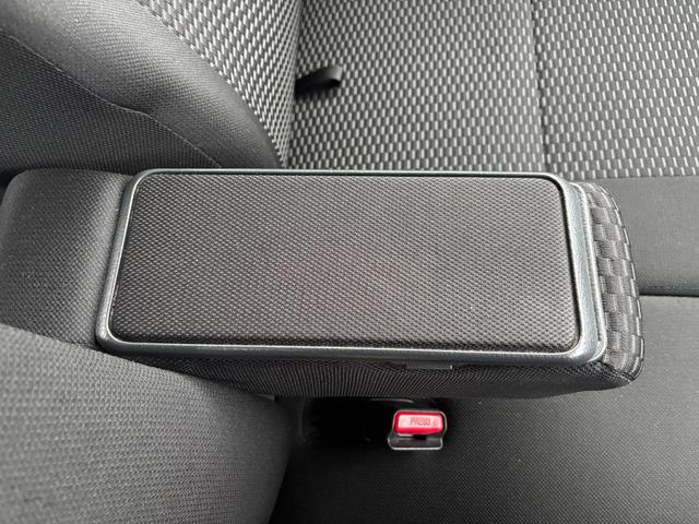 ウェイクＬリミテッドＳＡIII１４フルホイールキャップ　キーフリーシステム　プッシュンボタンスタート　オートライト　両側パワースライドドア（静岡県）の中古車