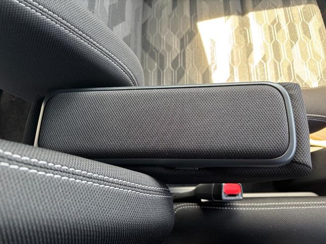 タフトGターボ クロムベンチャー15インチアルミホイール(シルバー塗装) オートレベリング機能付フルLEDヘッドランプ LEDフォグランプ 本革巻ステアリングホイール 本革巻インパネセンターシフト(静岡県)の中古車