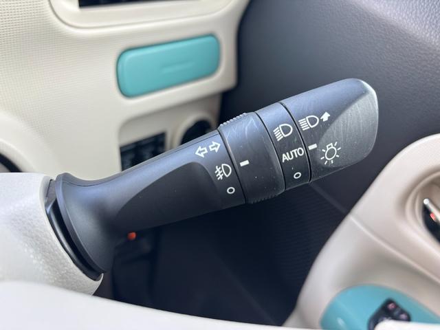 ムーヴキャンバスＧホワイトアクセントＶＳ　ＳＡIII１４インチフルホイールキャップ　ＬＥＤヘッドランプ　キーフリーシステム　両側パワースライドドア　オートエアコン（プッシュ式）　オートライト　置きラクボックス（静岡県）の中古車