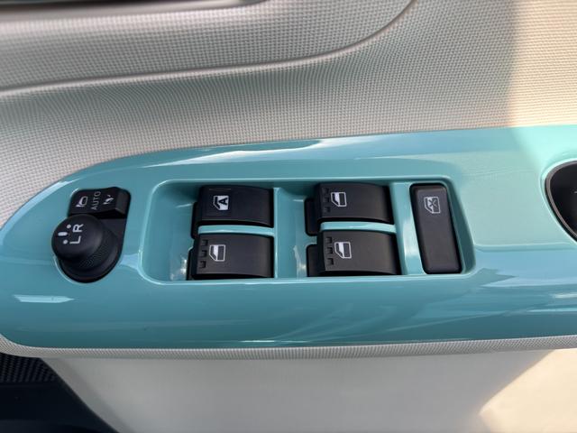 ムーヴキャンバスＧホワイトアクセントＶＳ　ＳＡIII１４インチフルホイールキャップ　ＬＥＤヘッドランプ　キーフリーシステム　両側パワースライドドア　オートエアコン（プッシュ式）　オートライト　置きラクボックス（静岡県）の中古車