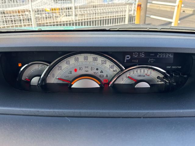 ムーヴキャンバスＧホワイトアクセントＶＳ　ＳＡIII１４インチフルホイールキャップ　ＬＥＤヘッドランプ　キーフリーシステム　両側パワースライドドア　オートエアコン（プッシュ式）　オートライト　置きラクボックス（静岡県）の中古車