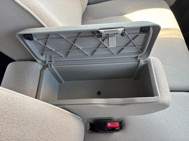 ムーヴキャンバスＧホワイトアクセントＶＳ　ＳＡIII１４インチフルホイールキャップ　ＬＥＤヘッドランプ　キーフリーシステム　両側パワースライドドア　オートエアコン（プッシュ式）　オートライト　置きラクボックス（静岡県）の中古車