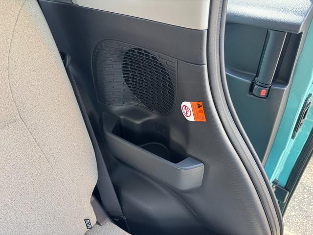 ムーヴキャンバスＧホワイトアクセントＶＳ　ＳＡIII１４インチフルホイールキャップ　ＬＥＤヘッドランプ　キーフリーシステム　両側パワースライドドア　オートエアコン（プッシュ式）　オートライト　置きラクボックス（静岡県）の中古車