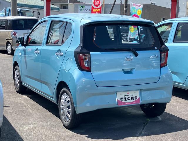 ミライースＬ　ＳＡIII１３インチフルホイールキャップ　マルチリフレクターハロゲンヘッドランプ　可倒式ドアミラー　自発光式デジタルメーターアンバーイルミネーションメーター　マニュアルエアコン（ダイヤル式）　キーレスエントリー（静岡県）の中古車