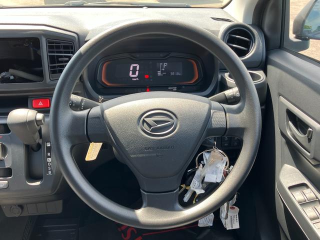 ミライースＬ　ＳＡIII１３インチフルホイールキャップ　マルチリフレクターハロゲンヘッドランプ　可倒式ドアミラー　自発光式デジタルメーターアンバーイルミネーションメーター　マニュアルエアコン（ダイヤル式）　キーレスエントリー（静岡県）の中古車