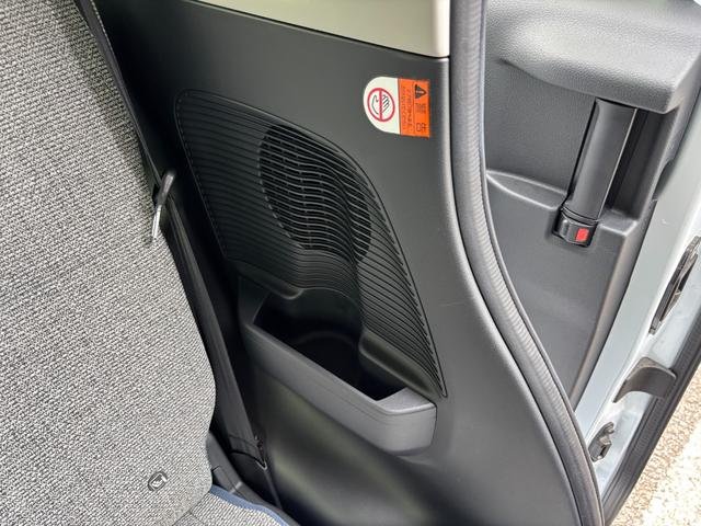 ムーヴキャンバスストライプスG14インチフルホイールキャップ LEDヘッドランプ LEDフォグランプ ホっとカップホルダー 両側パワースライドドア キーフリーシステム プッシュボタンスタート UVカットガラス(静岡県)の中古車