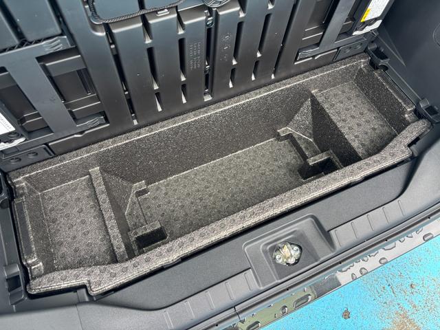 タントカスタムＲＳ　ｅｃｏ　ＩＤＬＥ非装着車１５インチアルミホイール　キーフリーシステム　プッシュボタンスタート　オートエアコン（プッシュ式）　フルＬＥＤヘッドランプ　オート格納式カラードドアミラー　本革巻ステアリングホイール（静岡県）の中古車