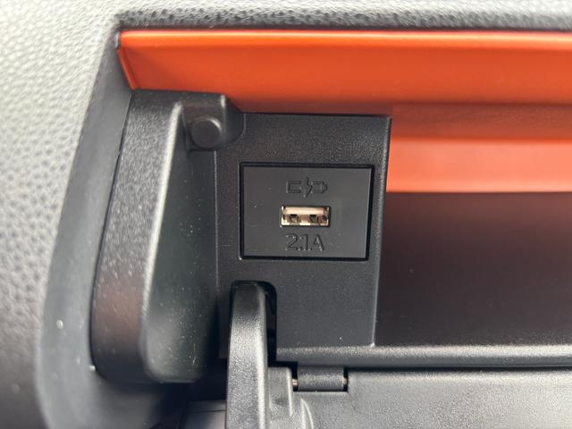 タントファンクロスターボ１５インチアルミホイール　フルＬＥＤヘッドランプ　オート格納式カラードドアミラー　両側パワースライドドア　キーフリーシステム　プッシュボタンスタート（静岡県）の中古車