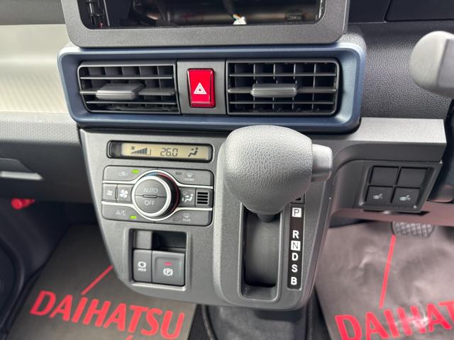 タントＸ１４インチフルホイールキャップ　フルＬＥＤヘッドランプ　オート格納式カラードドアミラー　左側パワースライドドア　ＴＦＴカラーマルチインフォメーションディスプレイ　フルファブリックシート（静岡県）の中古車