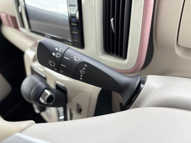 ムーヴキャンバスＸホワイトアクセントリミテッド　ＳＡIII１４インチフルホイールキャップ　キーフリーシステム　両側パワースライドドア　オートエアコン（プッシュ式）　オートライト　置きラクボックス（静岡県）の中古車