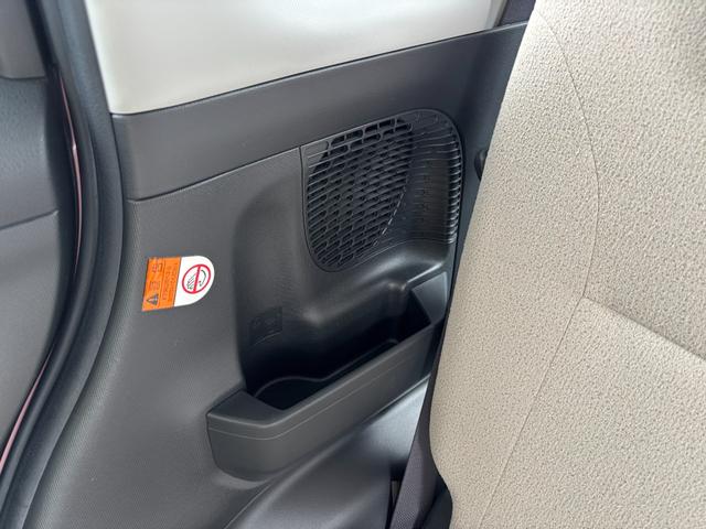 ムーヴキャンバスＸホワイトアクセントリミテッド　ＳＡIII１４インチフルホイールキャップ　キーフリーシステム　両側パワースライドドア　オートエアコン（プッシュ式）　オートライト　置きラクボックス（静岡県）の中古車