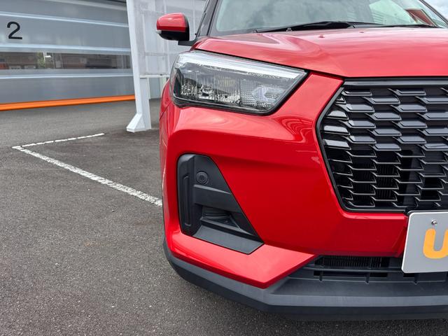 ロッキーX HEV16インチアルミホイール フルLEDヘッドランプ ドアアウターハンドル(ボディ同色) オートエアコン(プッシュ式) UVカットガラス キーフリーシステム プッシュボタンスタート(静岡県)の中古車