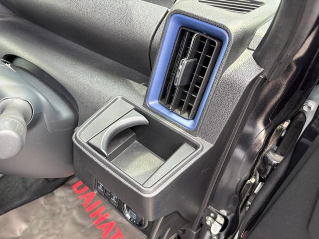 タントカスタムＸスタイルセレクション１４インチアルミホイール　大型エアロバンパー　フルＬＥＤヘッドランプ　オート格納式カラードドアミラー　両側パワースライドドア　ＴＦＴカラーマルチインフォメーションディスプレイ（静岡県）の中古車