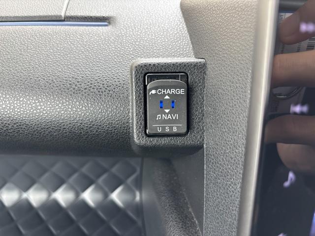 タントカスタムＸスタイルセレクション１４インチアルミホイール　大型エアロバンパー　フルＬＥＤヘッドランプ　オート格納式カラードドアミラー　両側パワースライドドア　ＴＦＴカラーマルチインフォメーションディスプレイ（静岡県）の中古車
