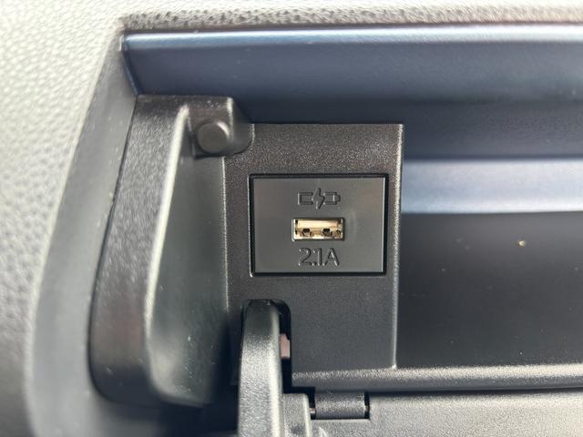 タントカスタムＲＳ１５インチアルミホイール　キーフリーシステム　プッシュボタンスタート　オートエアコン（プッシュ式）　フルＬＥＤヘッドランプ　オート格納式カラードドアミラー　本革巻ステアリングホイール（静岡県）の中古車
