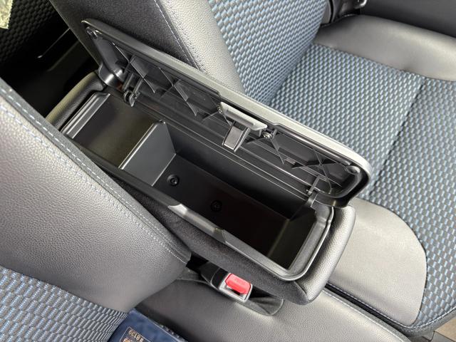 タントカスタムＲＳ１５インチアルミホイール　キーフリーシステム　プッシュボタンスタート　オートエアコン（プッシュ式）　フルＬＥＤヘッドランプ　オート格納式カラードドアミラー　本革巻ステアリングホイール（静岡県）の中古車