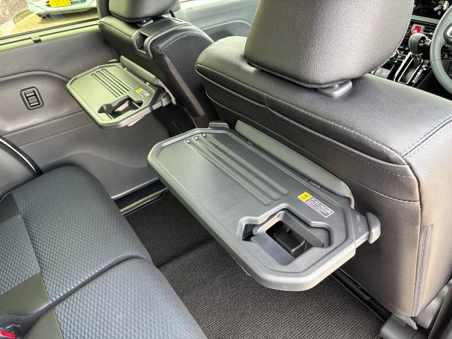 タントカスタムＲＳ１５インチアルミホイール　キーフリーシステム　プッシュボタンスタート　オートエアコン（プッシュ式）　フルＬＥＤヘッドランプ　オート格納式カラードドアミラー　本革巻ステアリングホイール（静岡県）の中古車